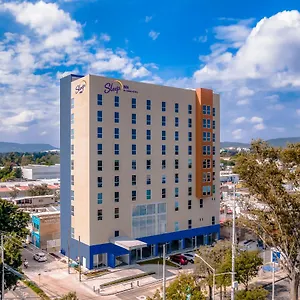 4* Inn Sleep Guadalajara Galerias